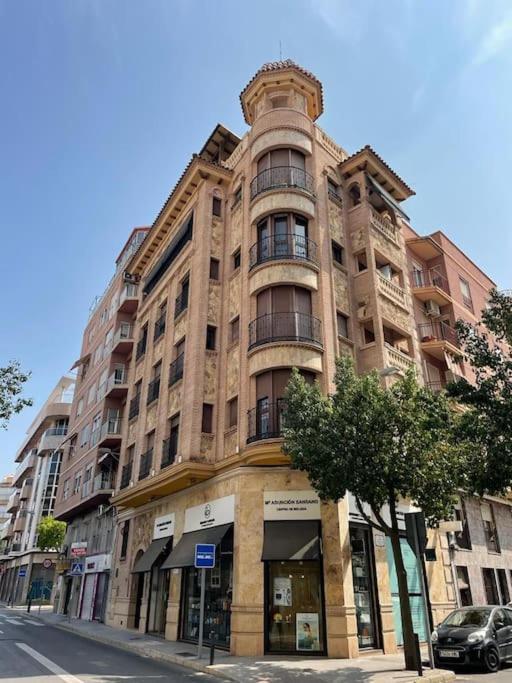Piso Centro Elche Junto Basilica Daire Dış mekan fotoğraf