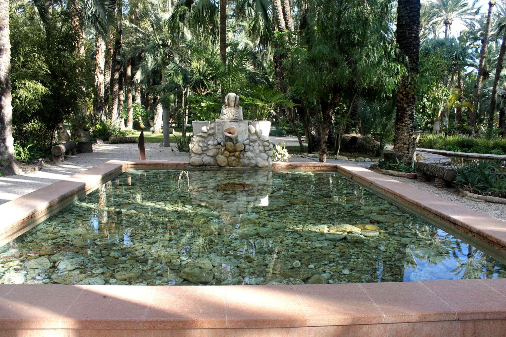 Piso Centro Elche Junto Basilica Daire Dış mekan fotoğraf